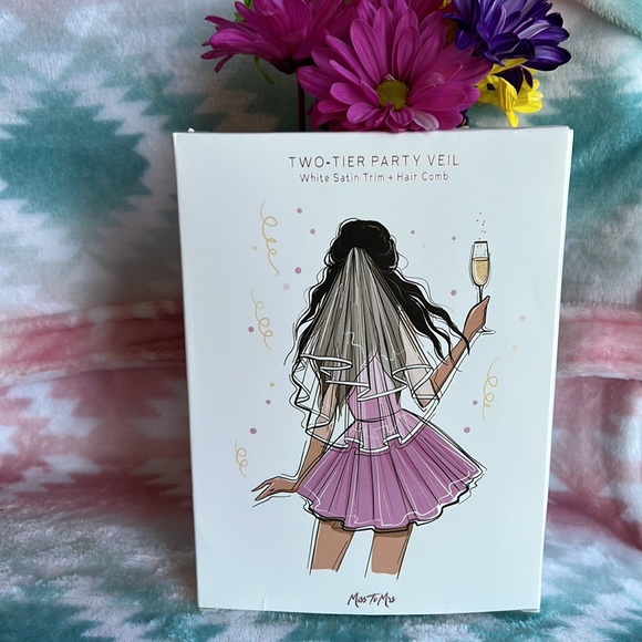 Miss to Mrs BOX items!! Wedding items! NEW! - Picture 3 of 7